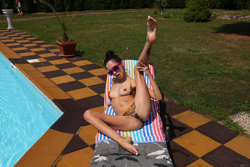 Александра, 25 лет, 1 размер груди